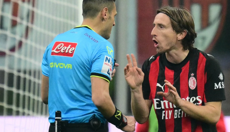 Milan Escape San Siro Disaster as Genoa's Stanciu Blasts Late Penalty Over the Bar in Dramatic Draw