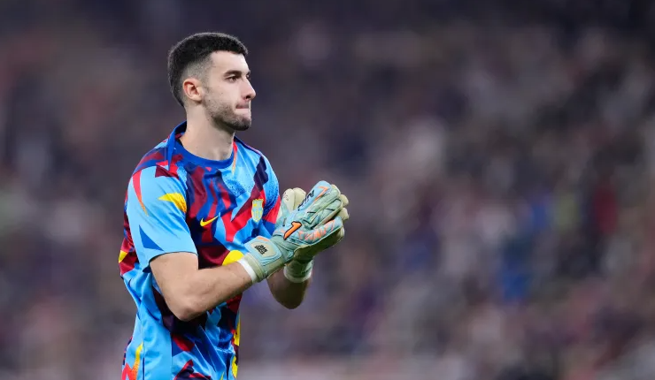 Marc Casado Hails "World's Best" Joan Garcia After Keeper's Heroics Seals Barca Cup Progress