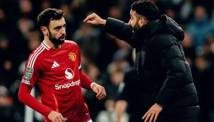 Carragher Calls Man Utd Job "Attractive" Amid "Complete Mess" - But Neville Warns of Manager Crisis