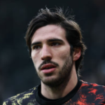 Deadline Day Dud as Arsenal Miss Out on Midfielder, Settle for Academy Duo