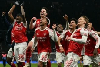 IT'S THE HAPPY ONES! ARSENAL PUT SPURS TO THE SWORD TO SILENCE BOTTLERS TALK