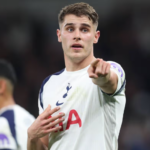 Anfield Alert: Dutch Legend Pushes Van de Ven for Liverpool Switch as Salah Slump Sparks Fears